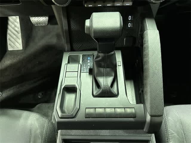 2024 Toyota Tacoma SR 26