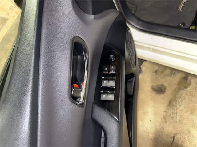 Thumbnail: 2017 Toyota Prius - 22