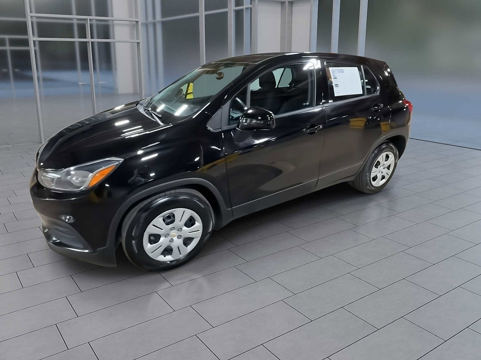 Thumbnail: 2019 Chevrolet Trax - 4