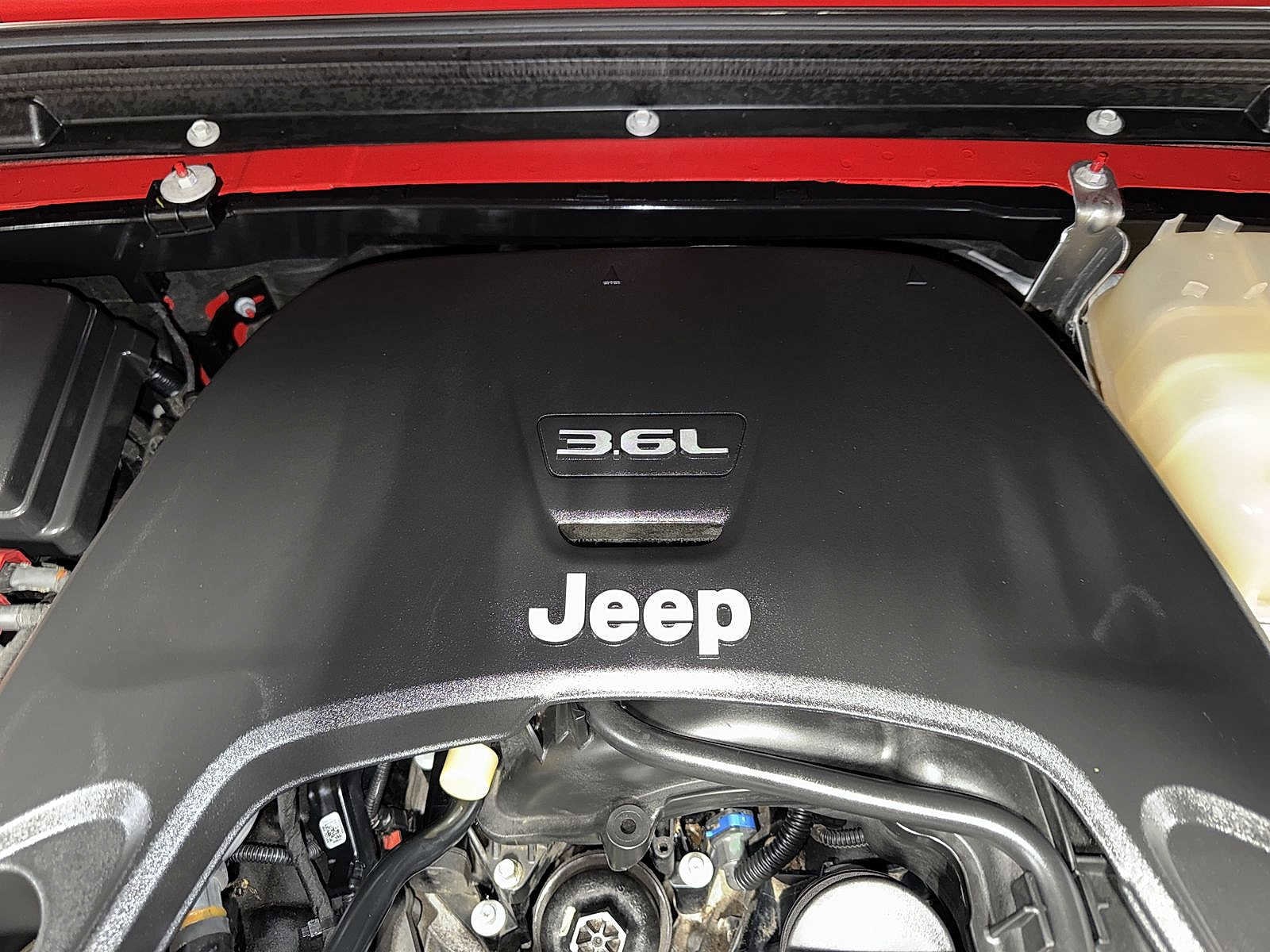 Thumbnail: 2021 Jeep Wrangler - 12