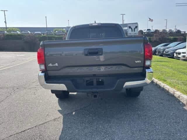 Thumbnail: 2019 Toyota Tacoma - 5