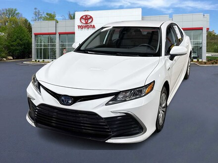 2021 Toyota Camry Hybrid LE Sedan