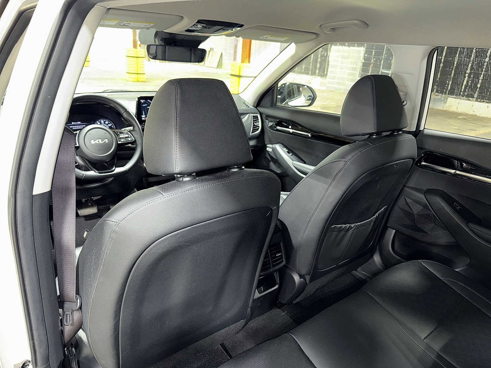 Thumbnail: 2022 Kia Seltos - 28