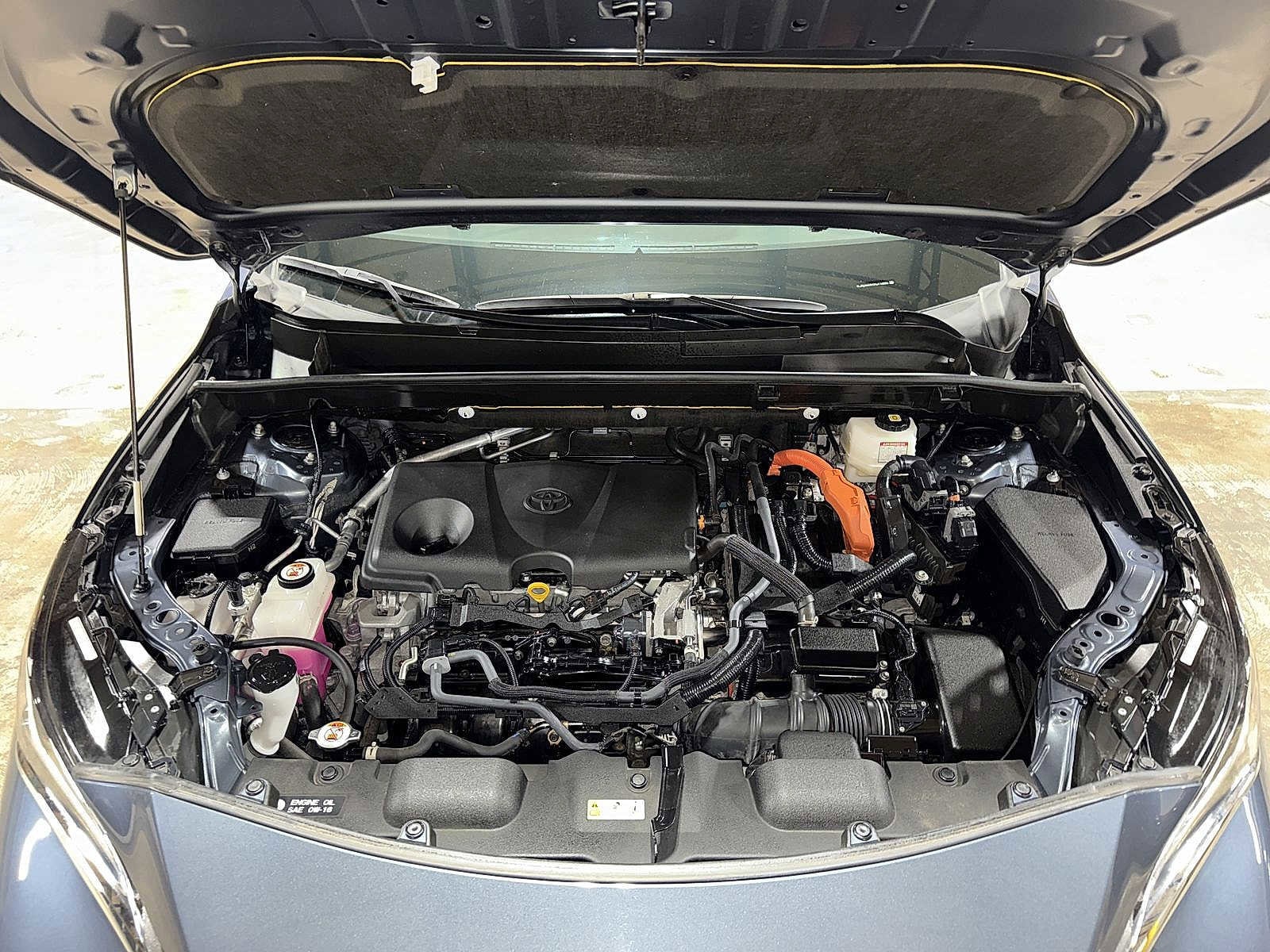 Thumbnail: 2022 Toyota Venza - 12