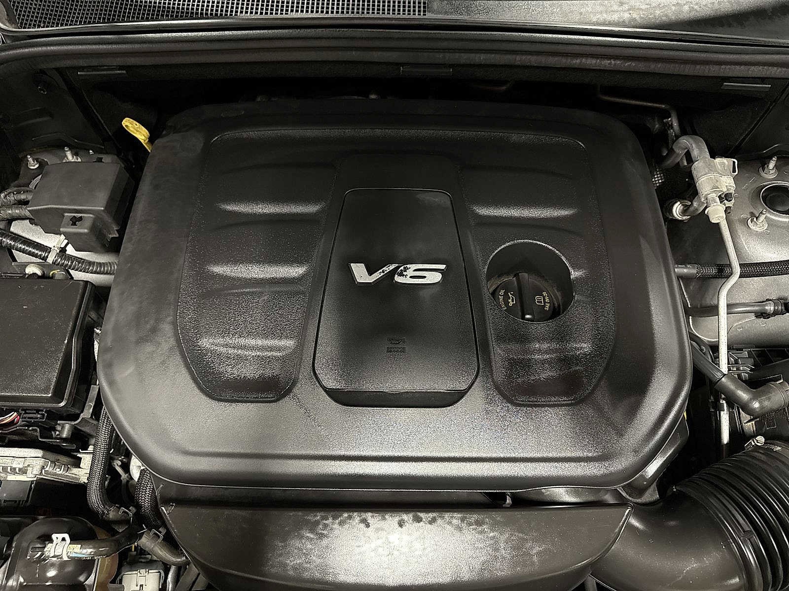 Thumbnail: 2017 Jeep Grand Cherokee - 12