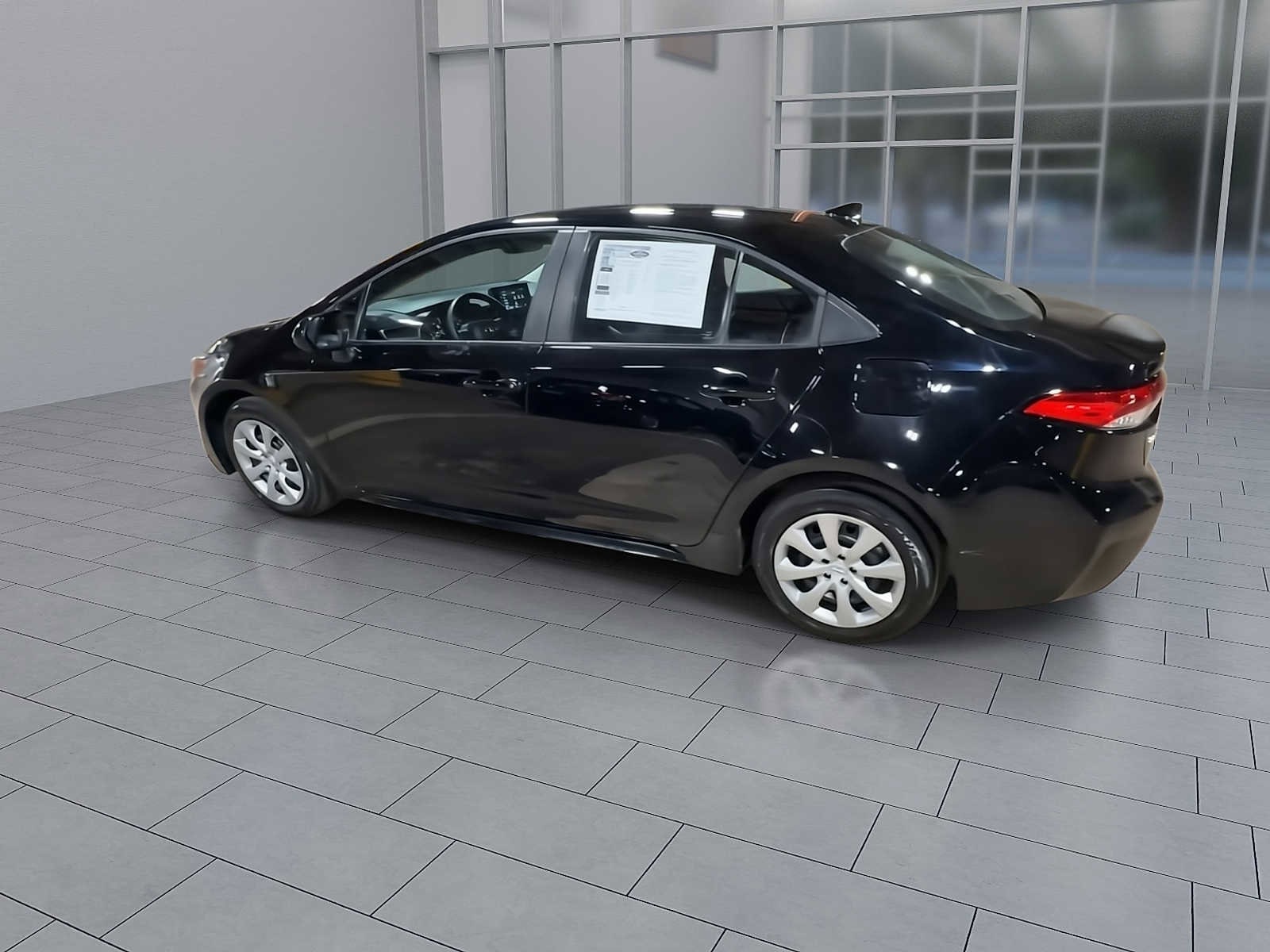 Thumbnail: 2023 Toyota Corolla - 6