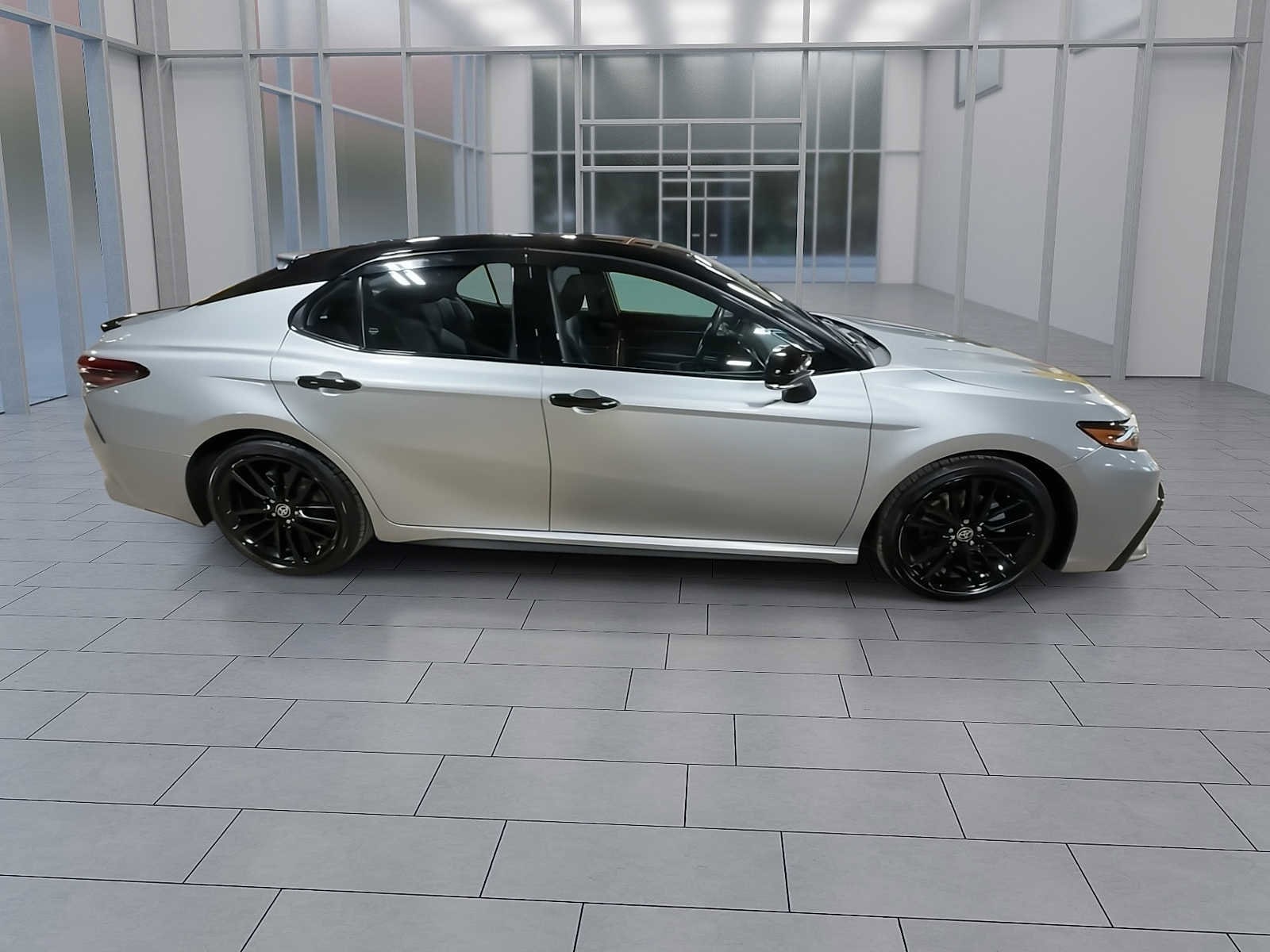 Thumbnail: 2022 Toyota Camry - 9