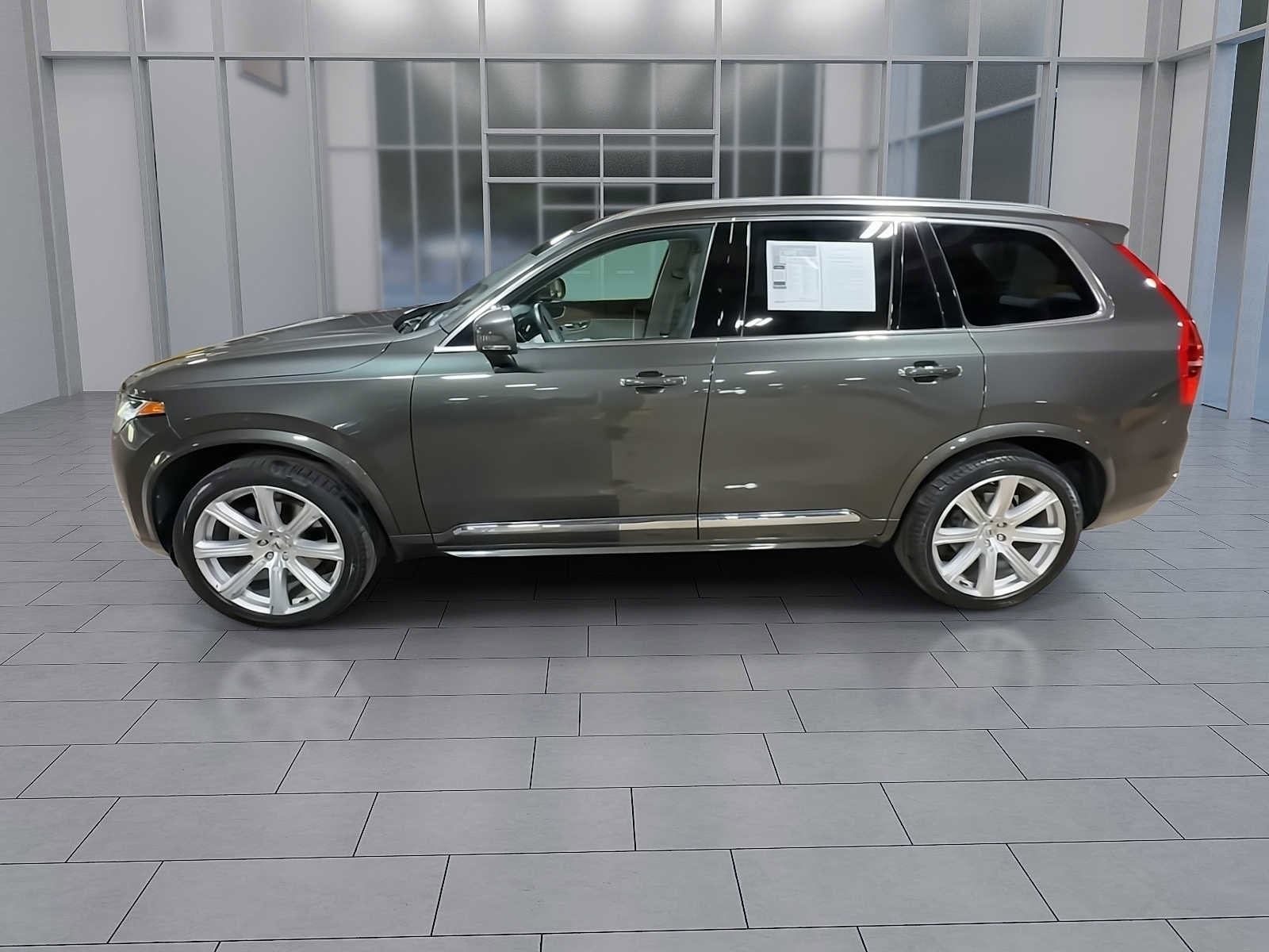 Thumbnail: 2018 Volvo XC90 - 5