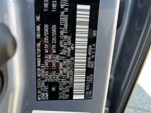 Thumbnail: 2023 Toyota Highlander - 9