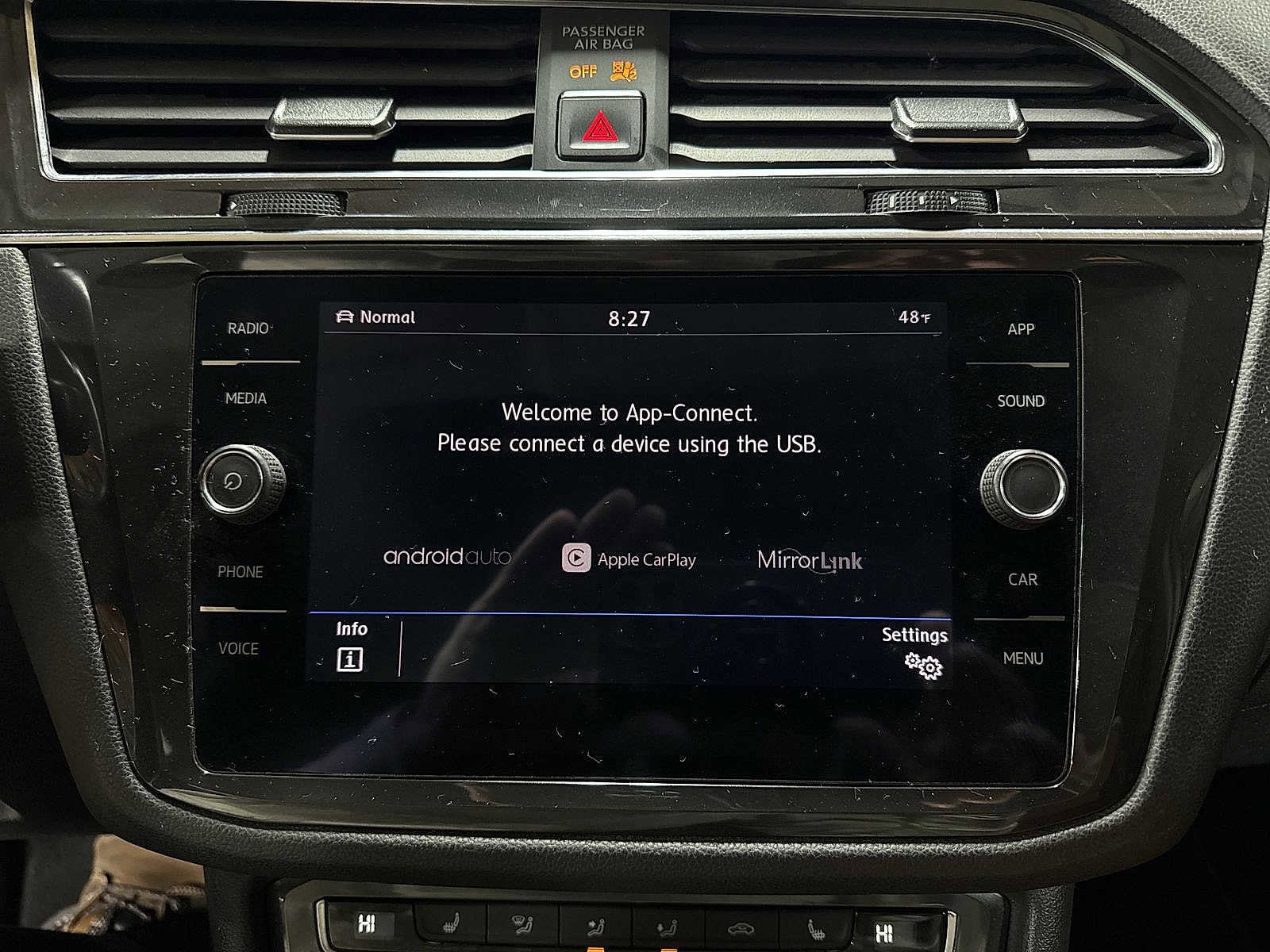 Thumbnail: 2018 Volkswagen Tiguan - 20