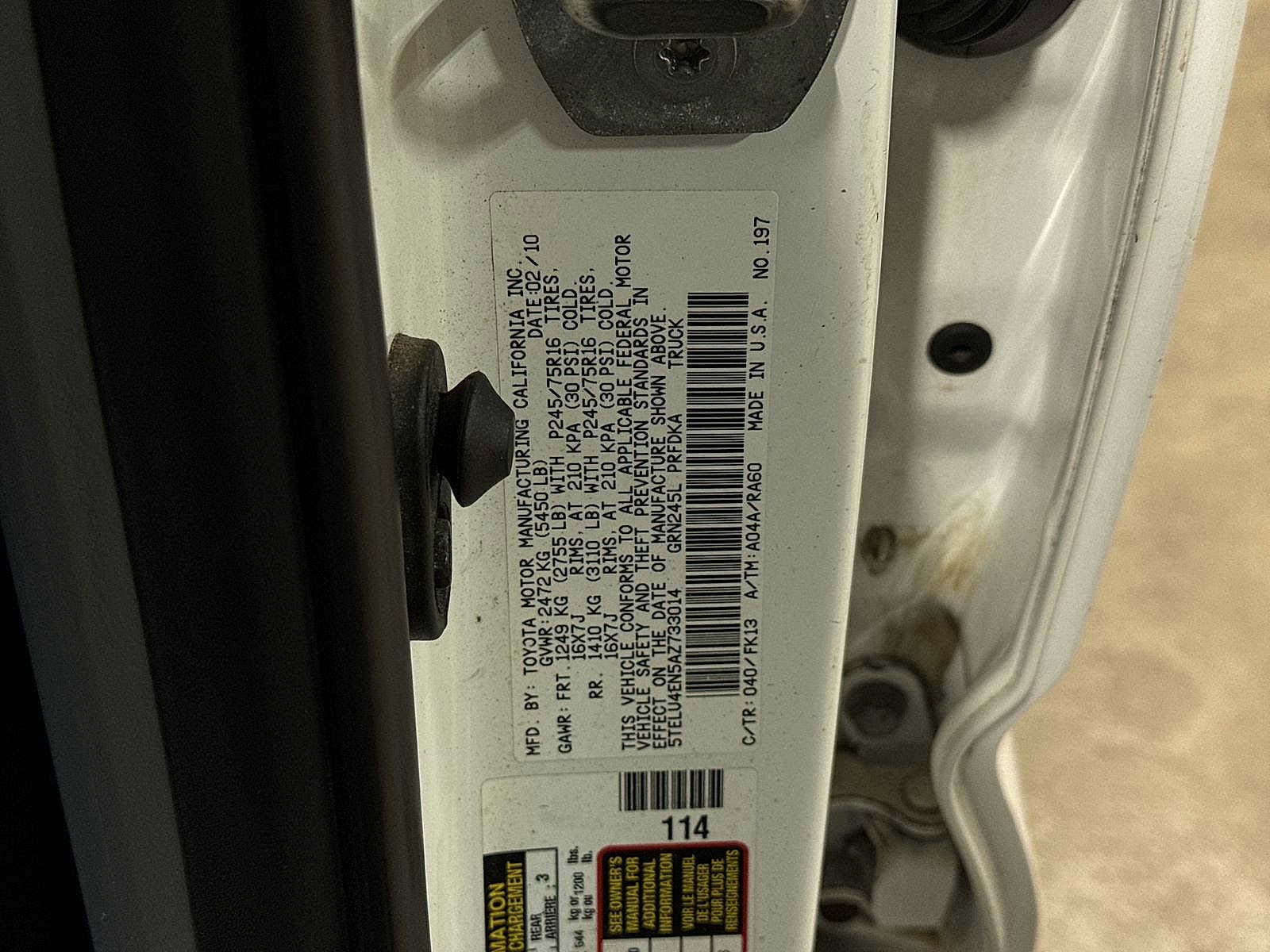 Thumbnail: 2010 Toyota Tacoma - 14