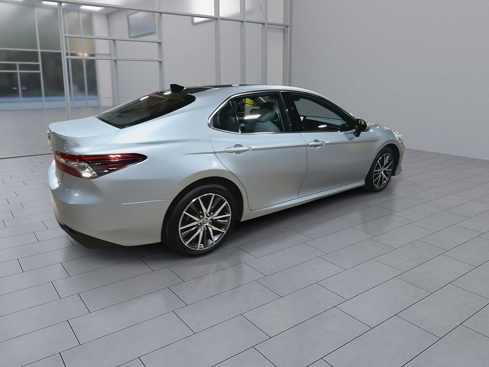 Thumbnail: 2021 Toyota Camry - 9
