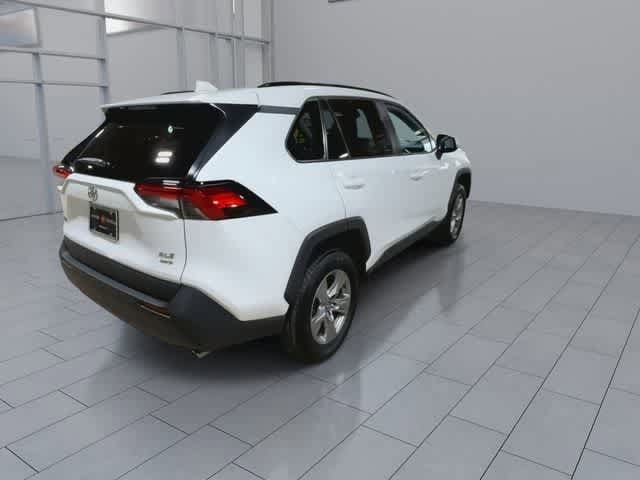 Thumbnail: 2024 Toyota RAV4 - 8