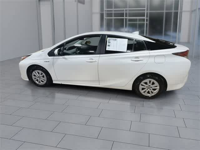 Thumbnail: 2017 Toyota Prius - 6