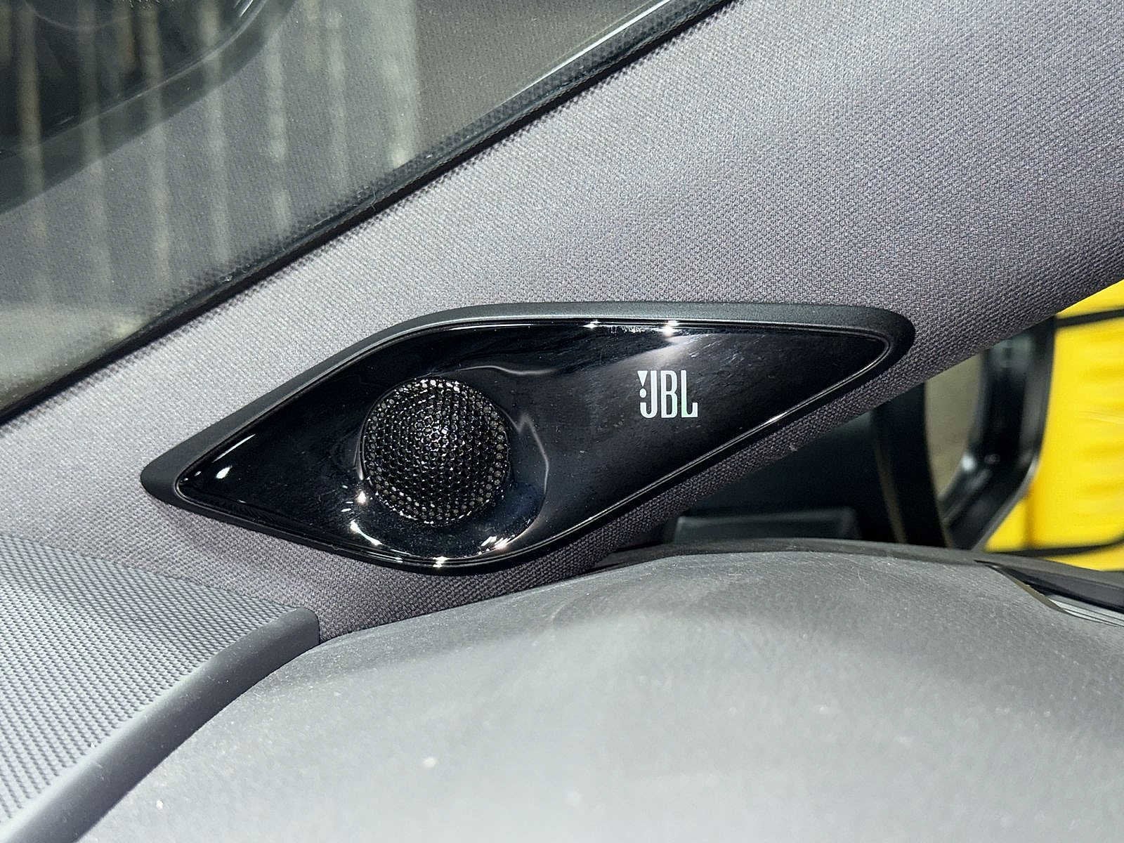 Thumbnail: 2020 Toyota Avalon - 35