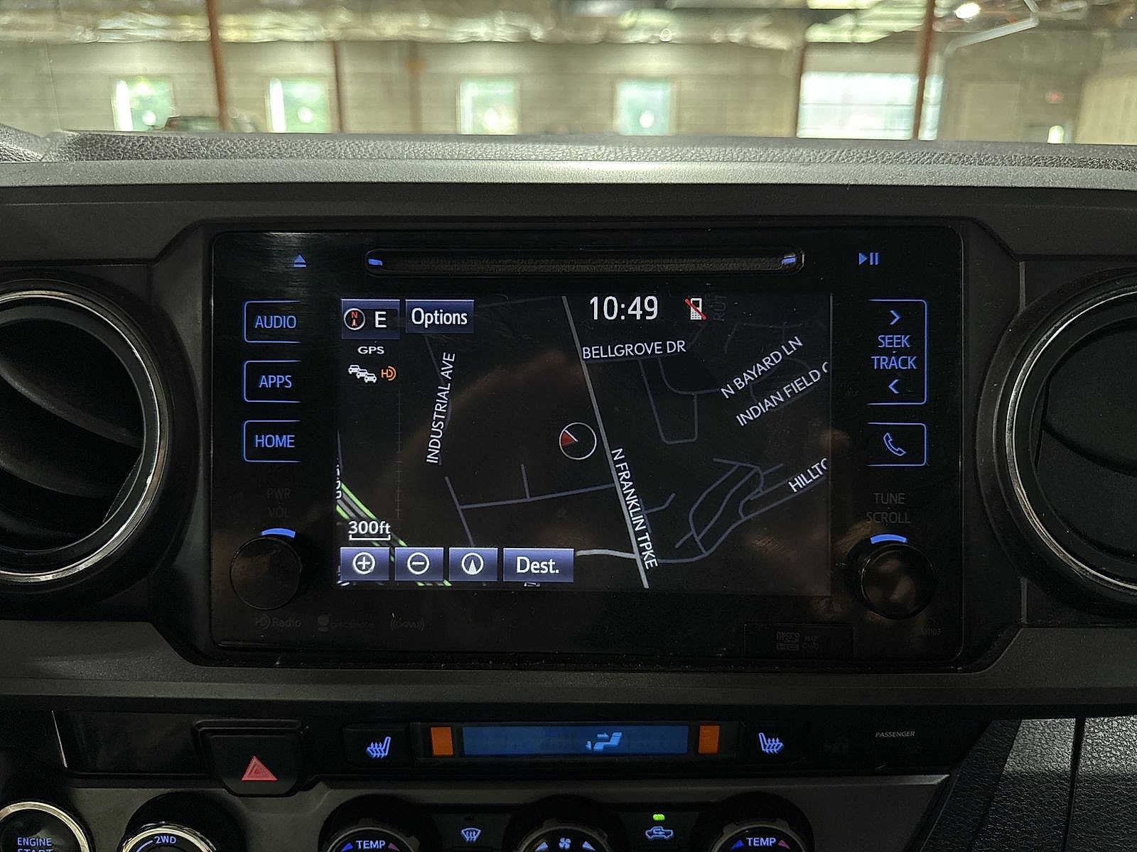 Thumbnail: 2016 Toyota Tacoma - 20