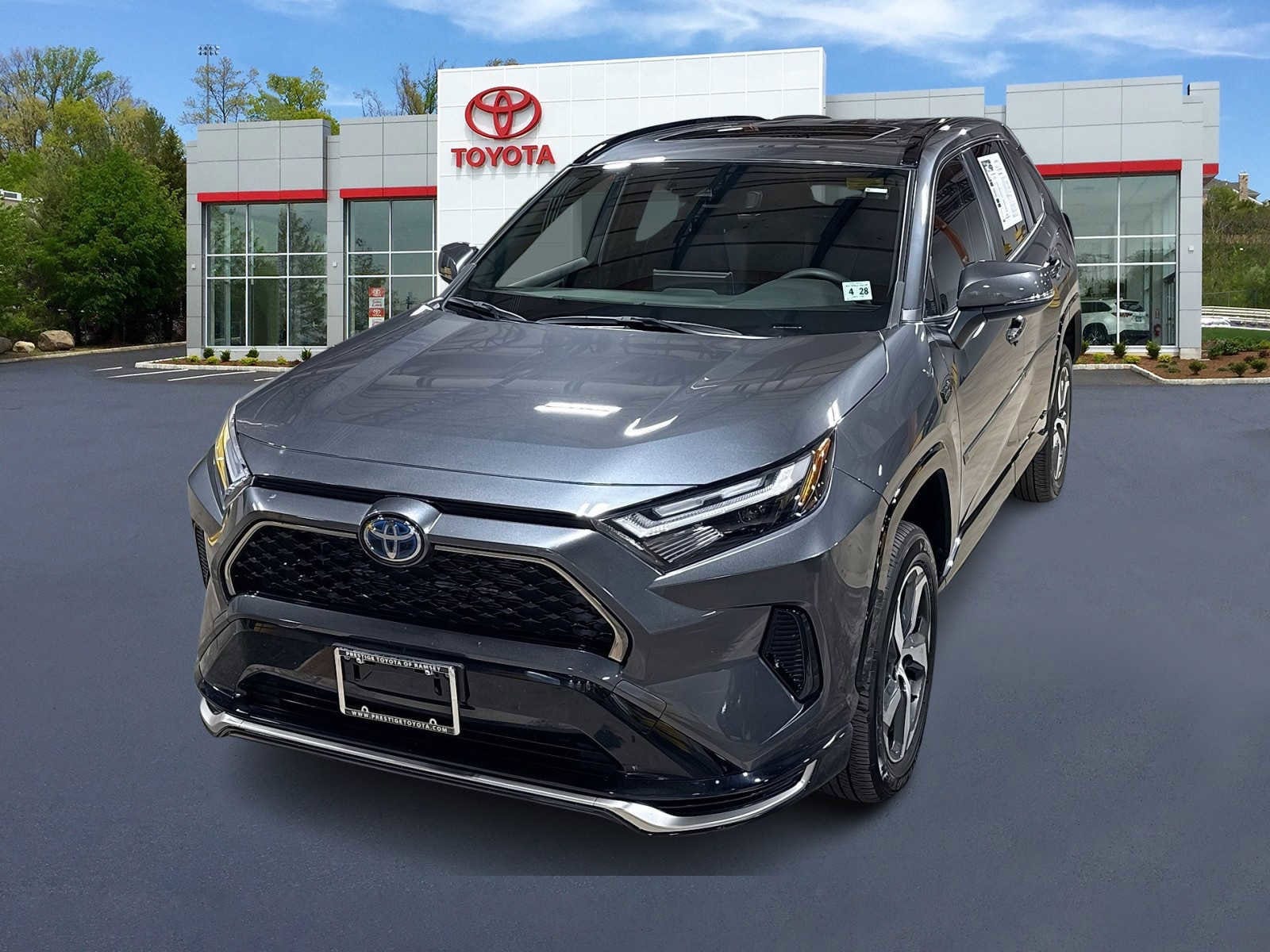 Thumbnail: 2023 Toyota RAV4 - 1