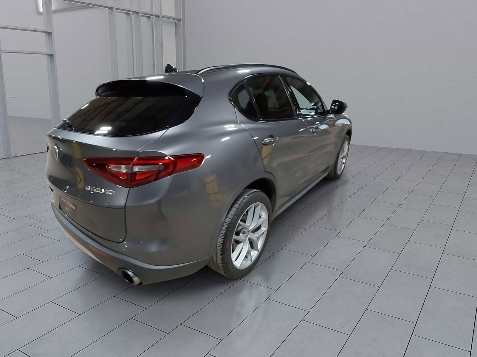 Thumbnail: 2018 Alfa Romeo Stelvio - 8