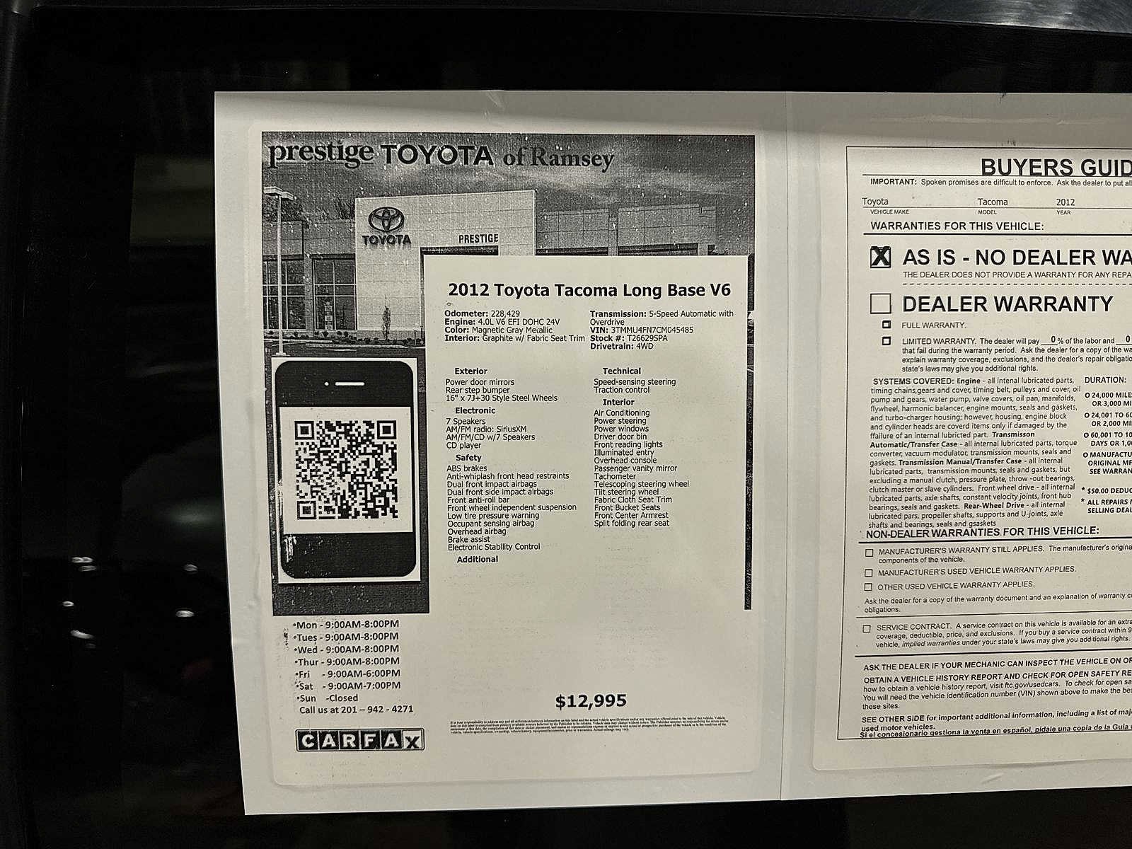 Thumbnail: 2012 Toyota Tacoma - 13