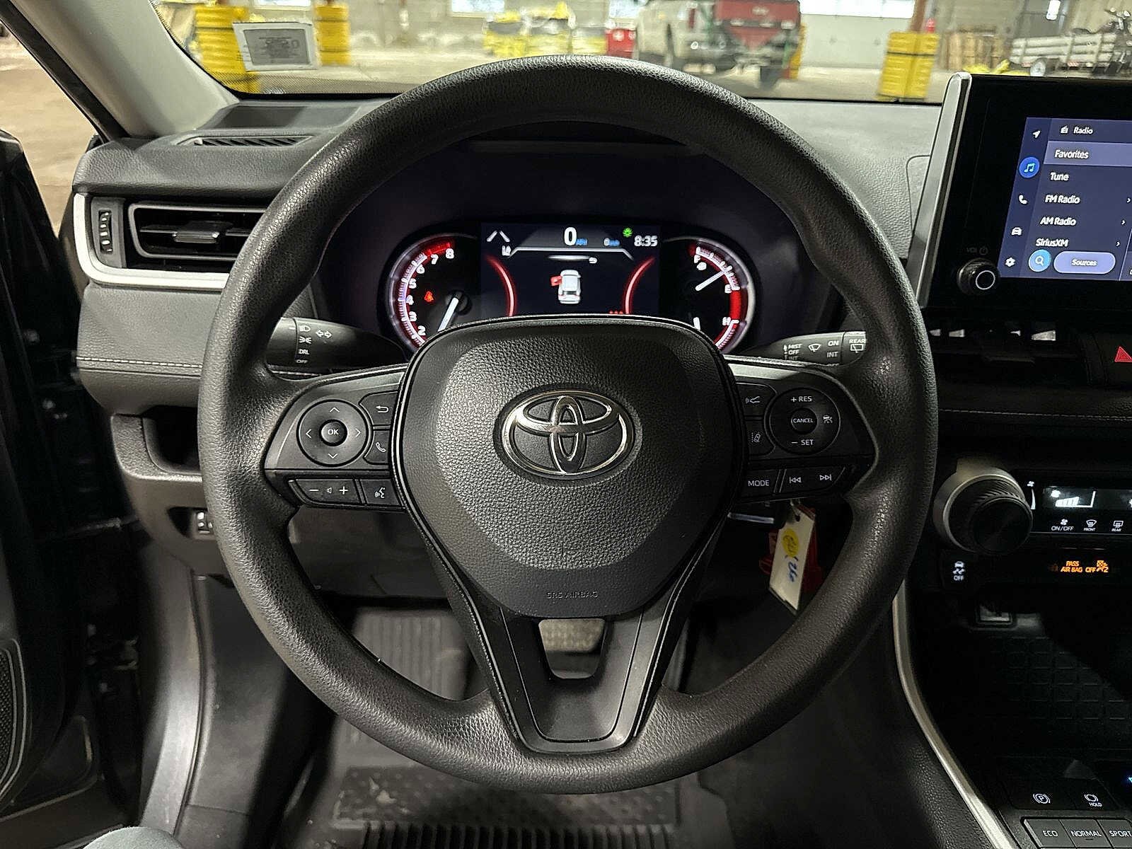 Thumbnail: 2024 Toyota RAV4 - 18