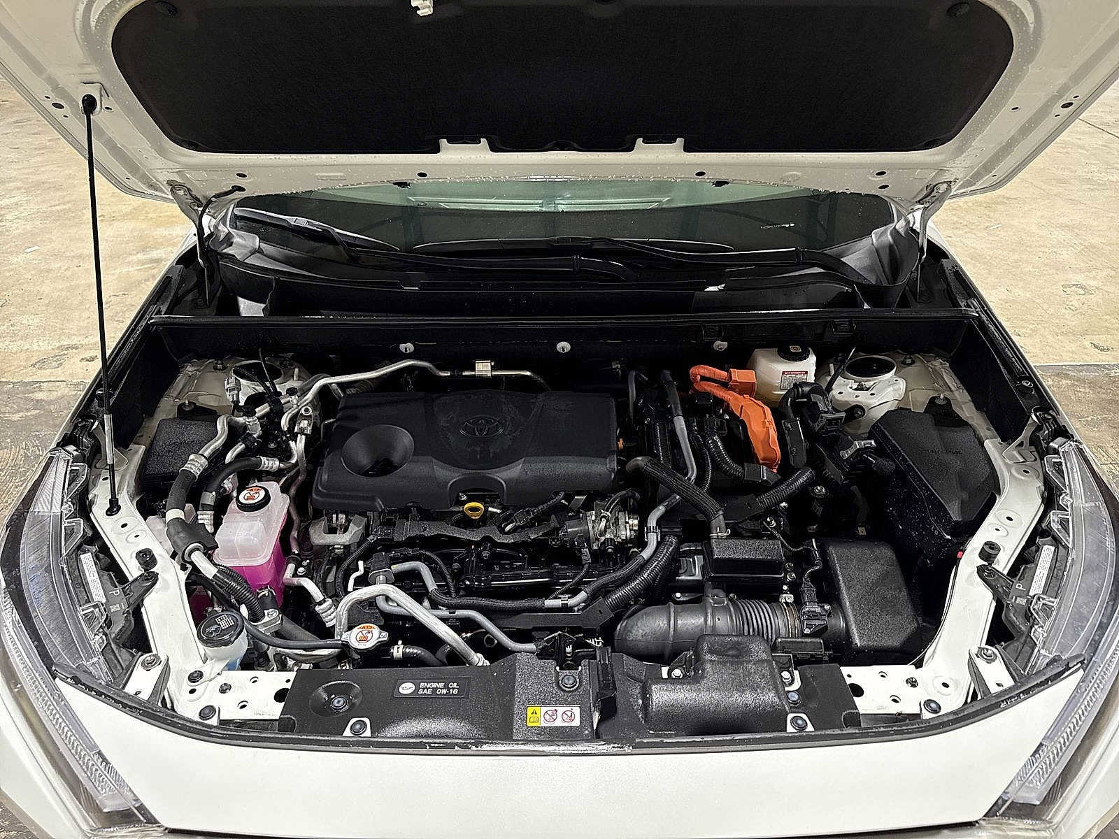 Thumbnail: 2022 Toyota RAV4 - 12