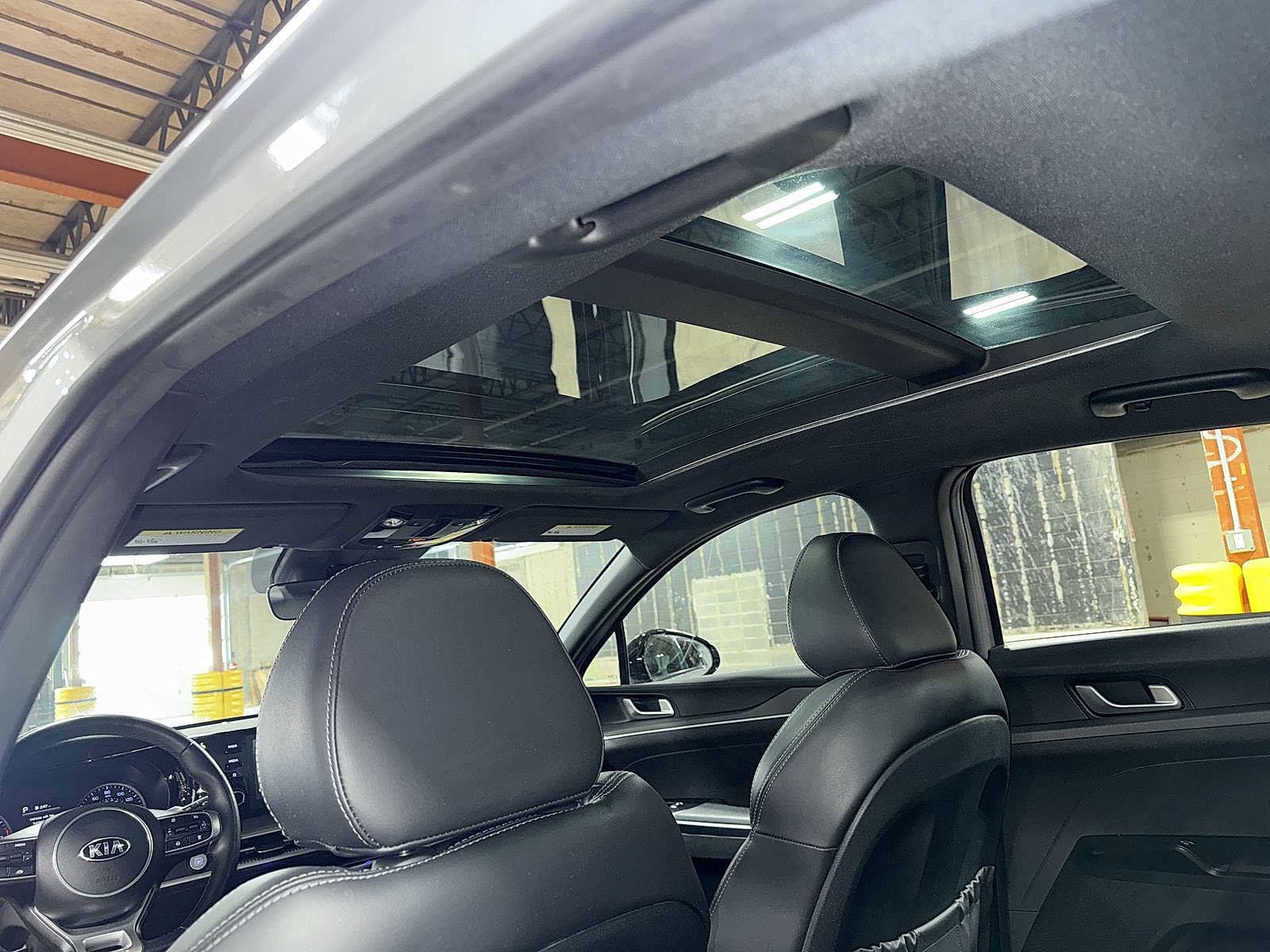 Thumbnail: 2021 Kia K5 - 24