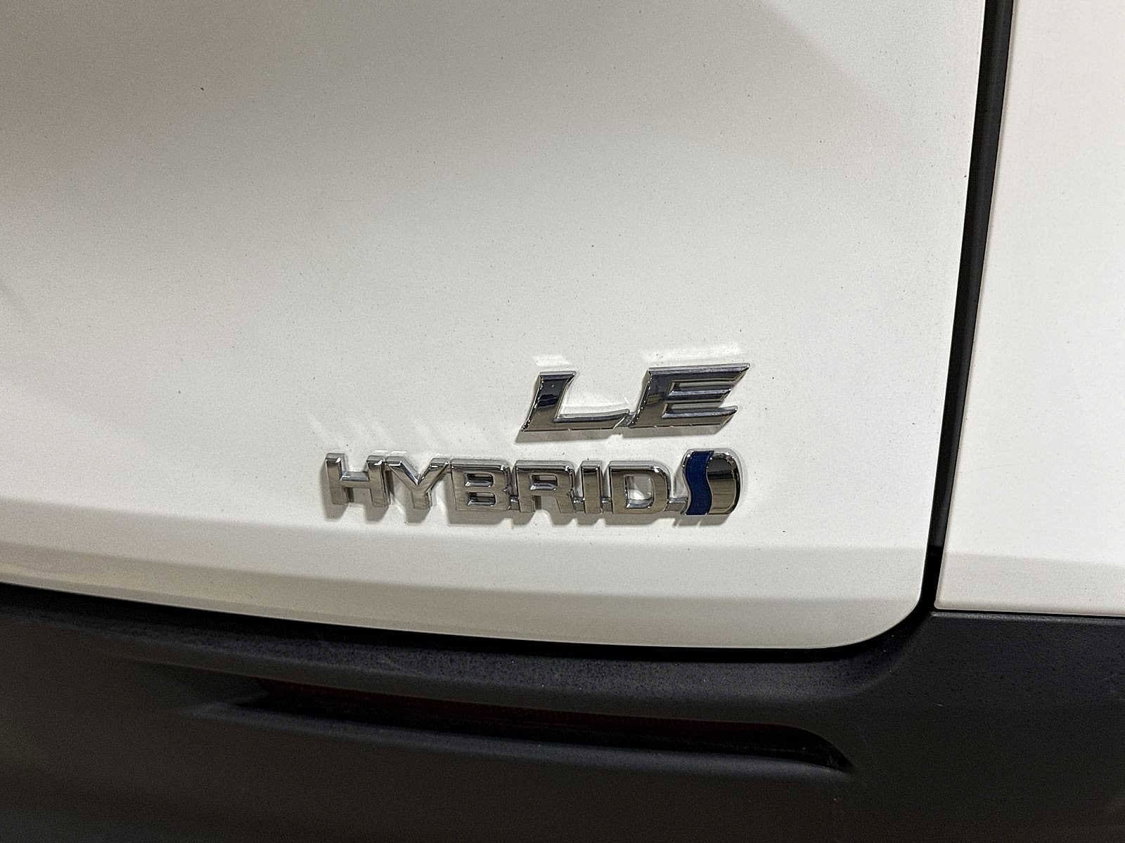 Thumbnail: 2023 Toyota Sienna - 28