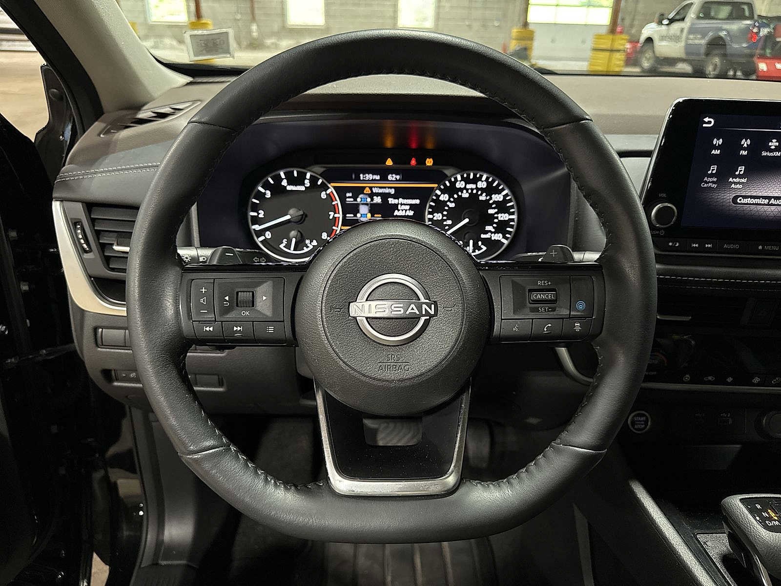 Thumbnail: 2023 Nissan Rogue - 18