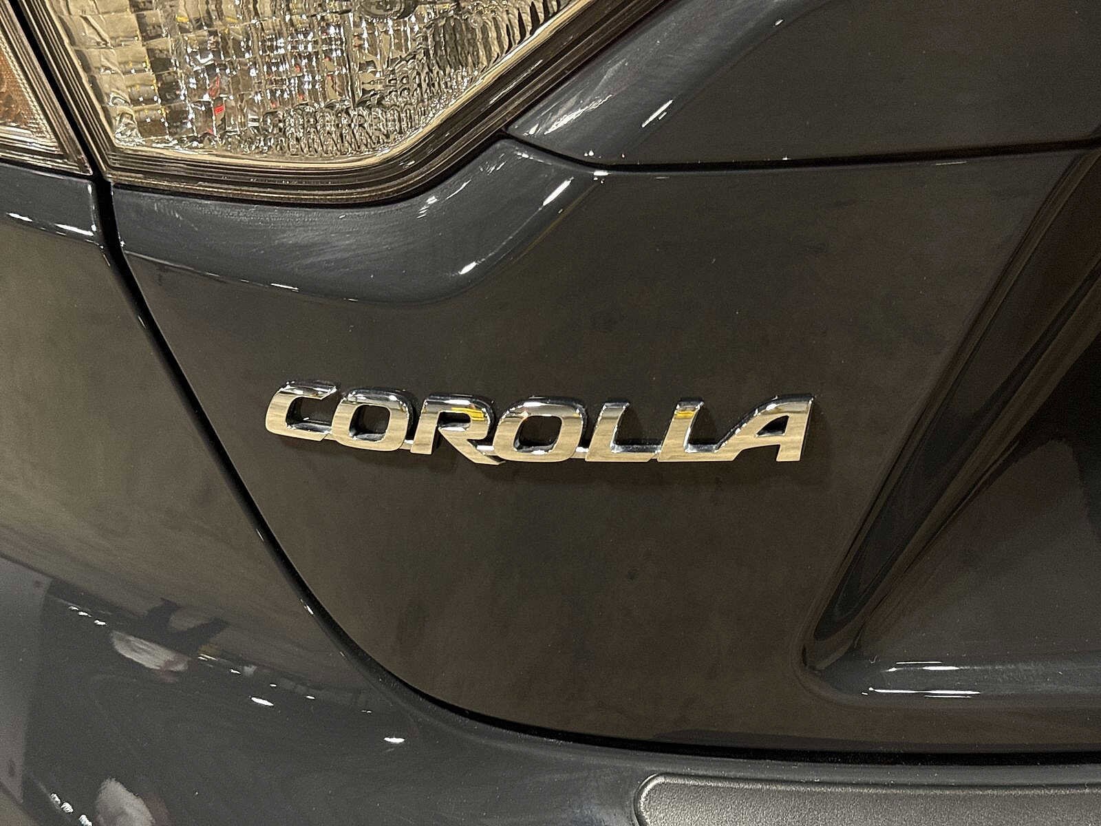 Thumbnail: 2023 Toyota Corolla - 24