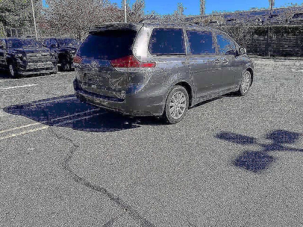 Used 2013 Toyota Sienna XLE 7 Passenger Van