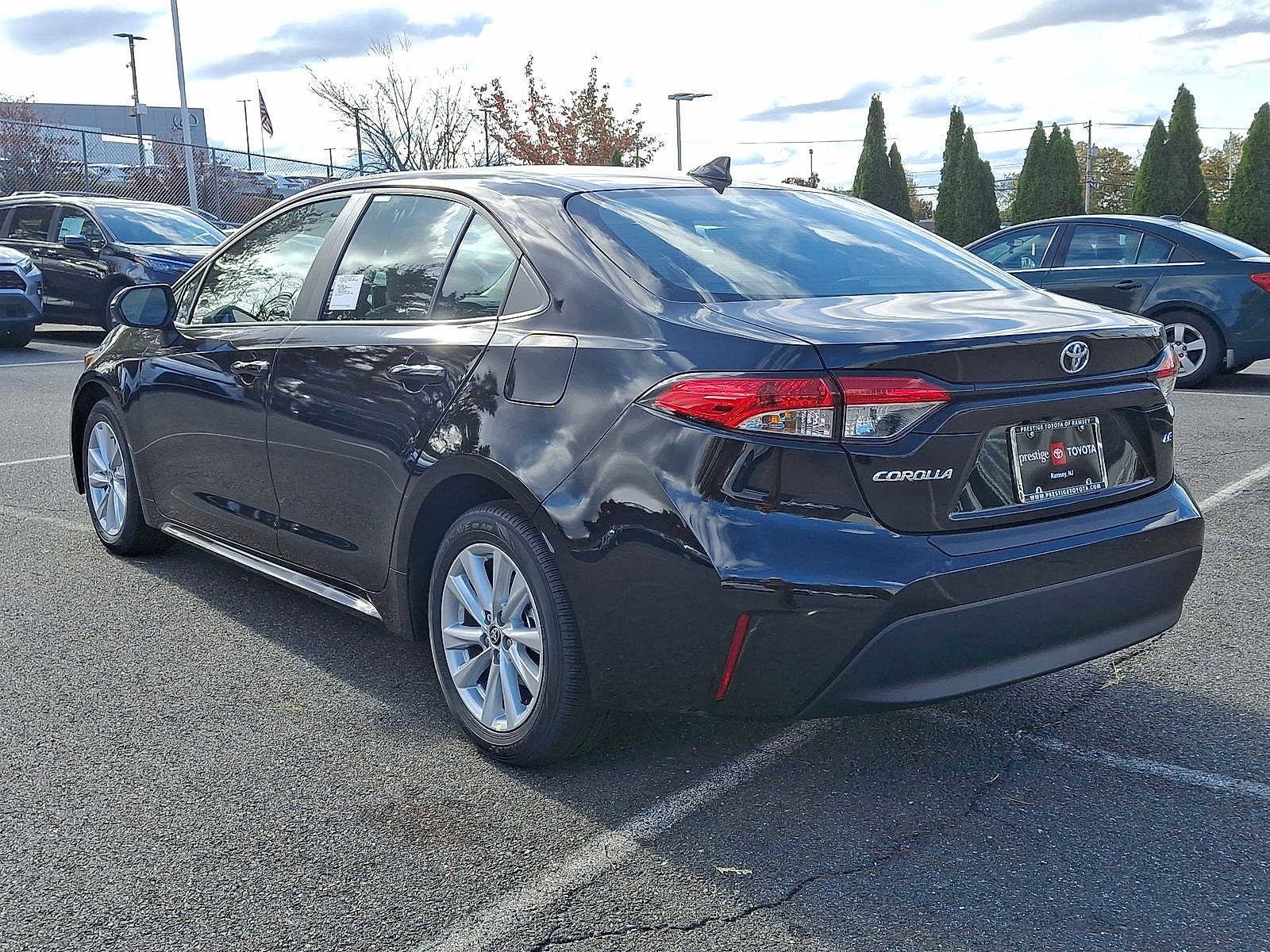 Thumbnail: 2026 Toyota Corolla - 11