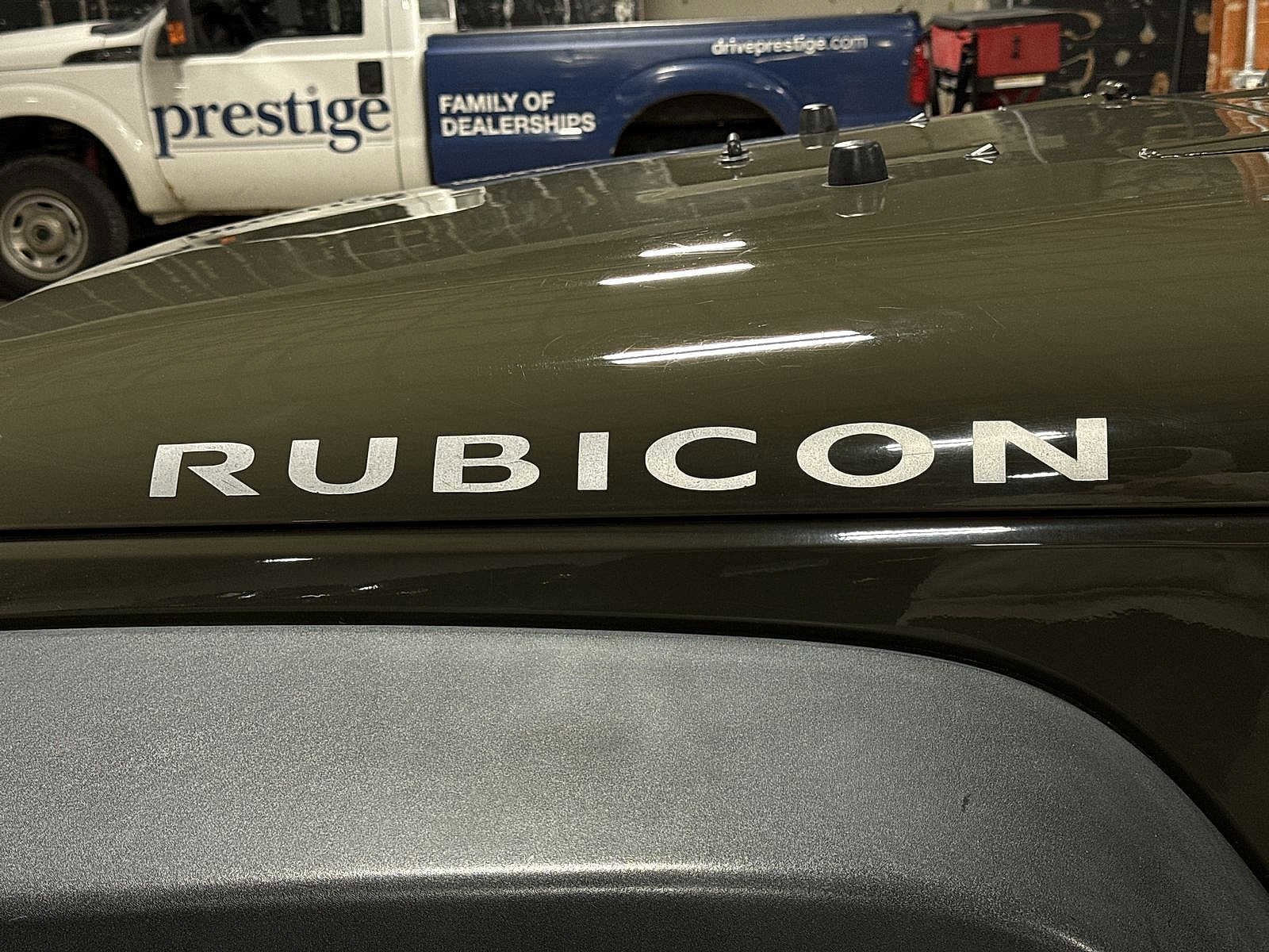 Thumbnail: 2015 Jeep Wrangler - 22