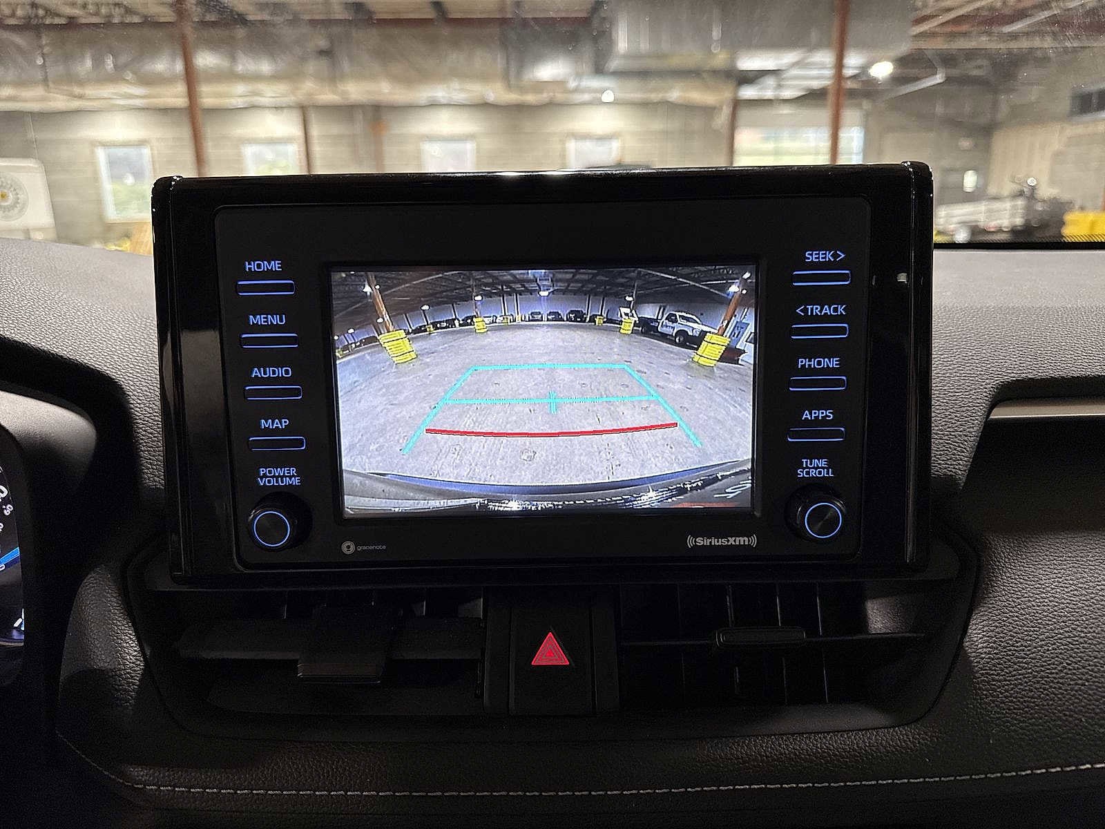 Thumbnail: 2020 Toyota RAV4 - 23