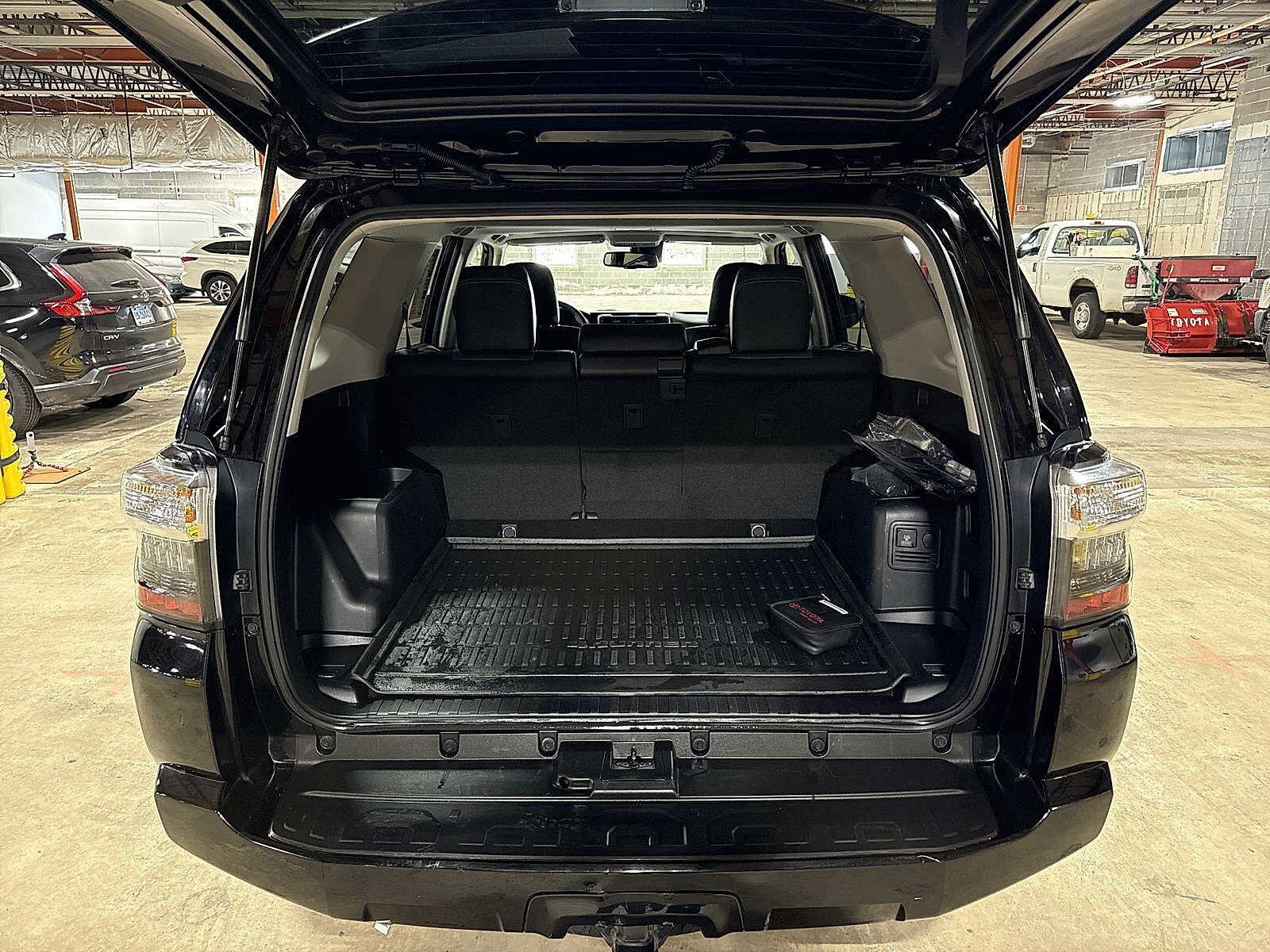 Thumbnail: 2023 Toyota 4Runner - 11