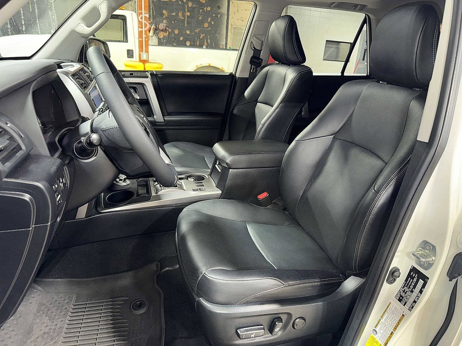 Thumbnail: 2023 Toyota 4Runner - 30