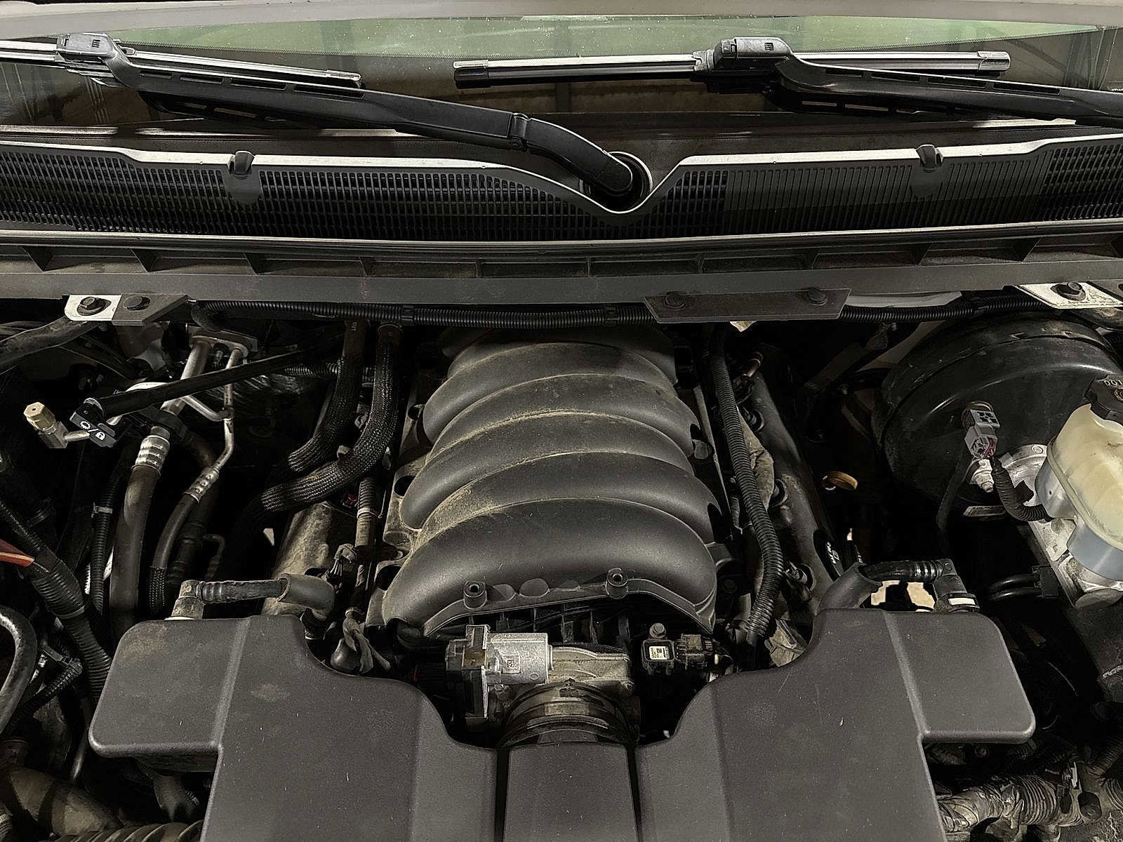 Thumbnail: 2018 Chevrolet Silverado 1500 - 12