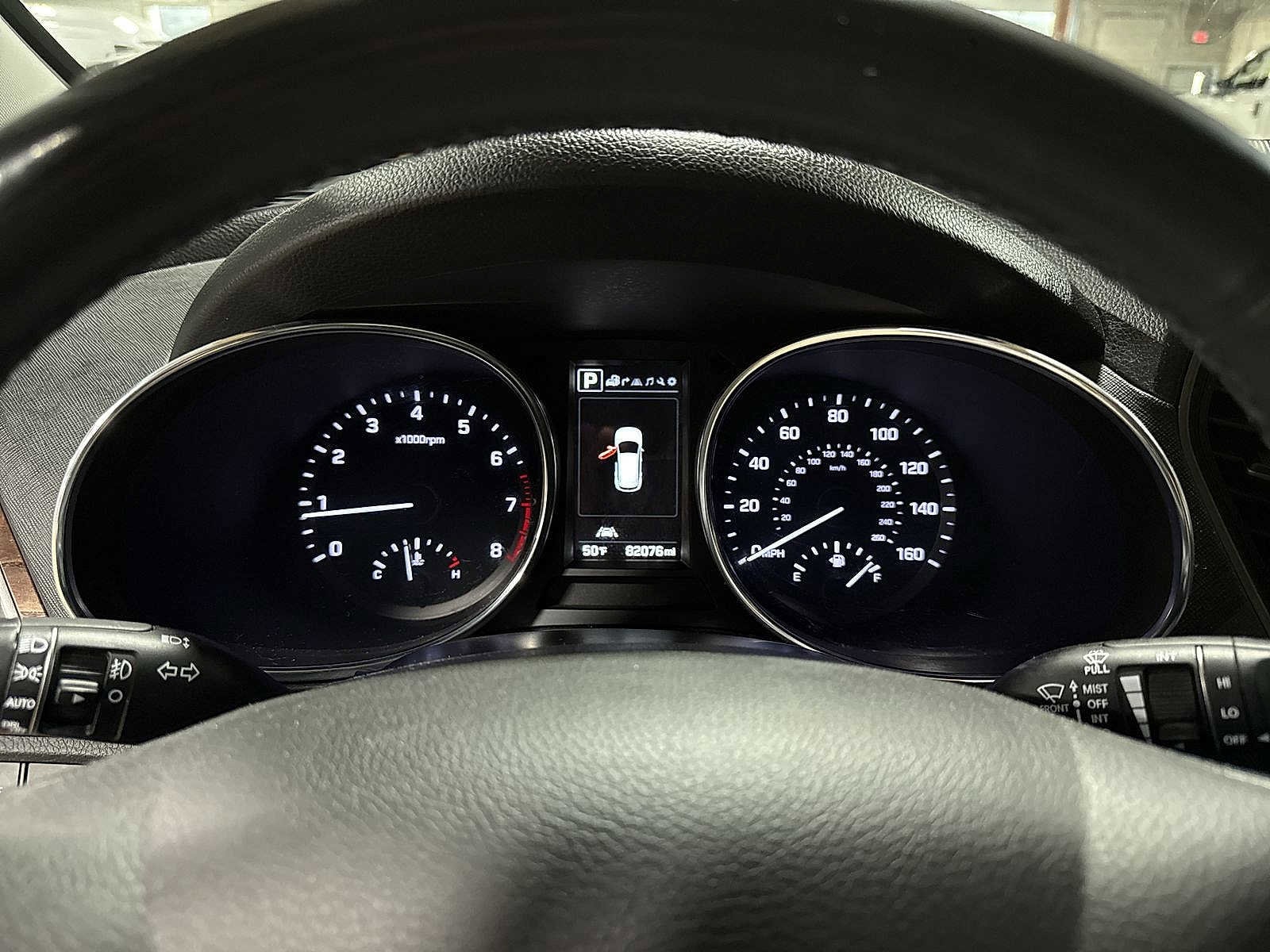 Thumbnail: 2018 Hyundai Santa Fe - 40