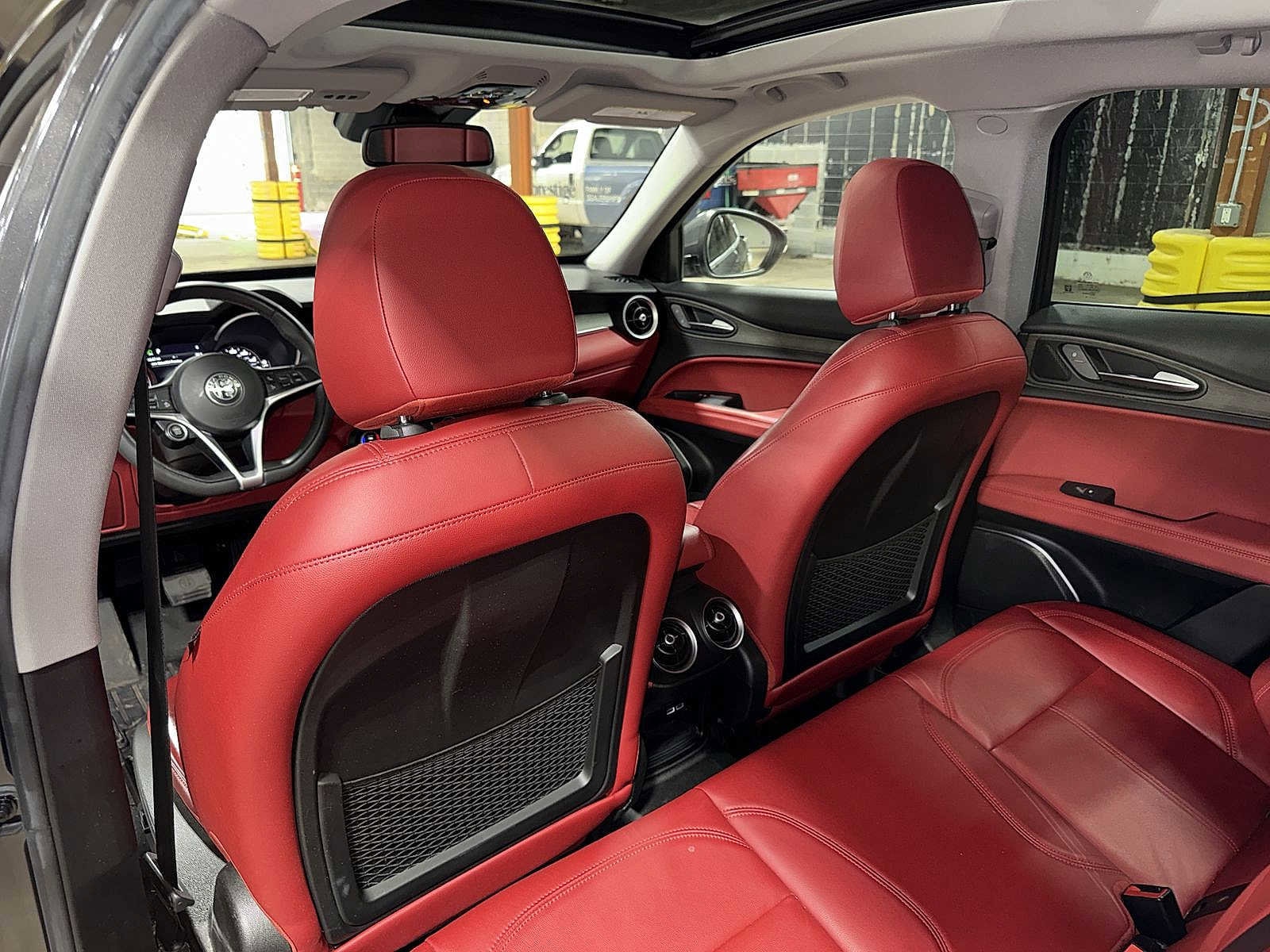 Thumbnail: 2019 Alfa Romeo Stelvio - 27