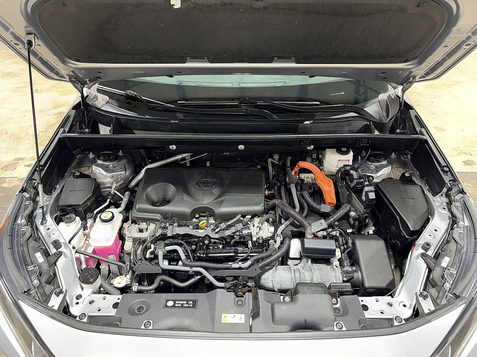 Thumbnail: 2022 Toyota RAV4 - 12