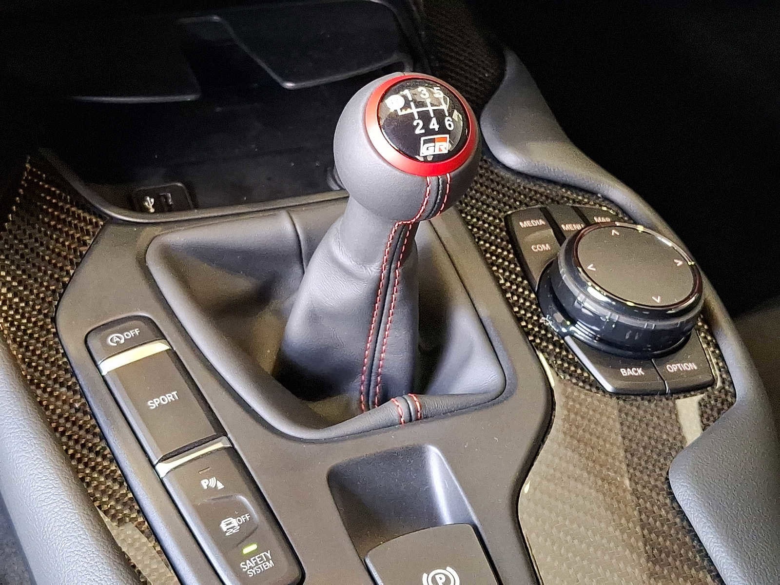 Thumbnail: 2026 Toyota GR Supra - 10