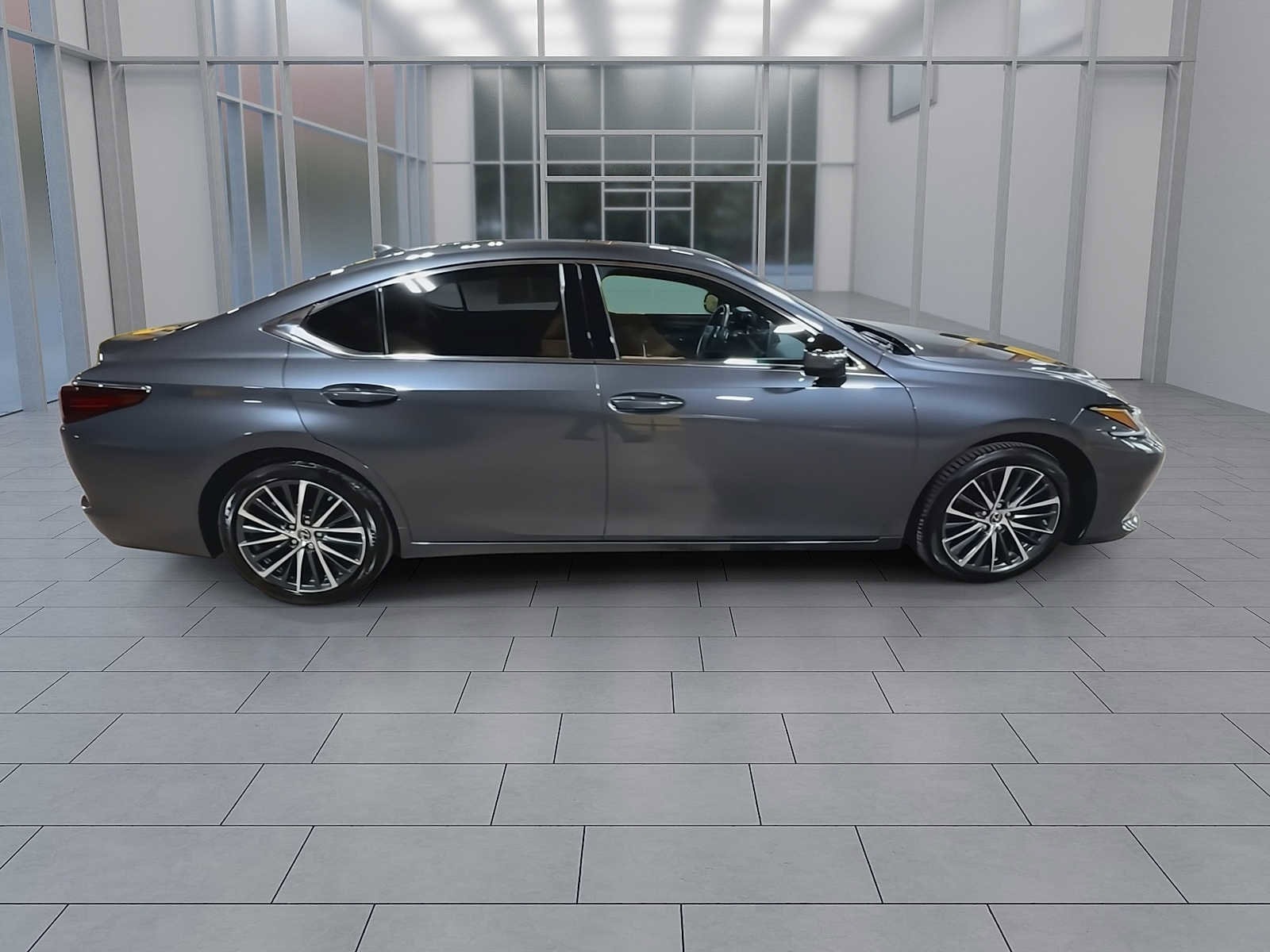 Thumbnail: 2022 Lexus ES - 9