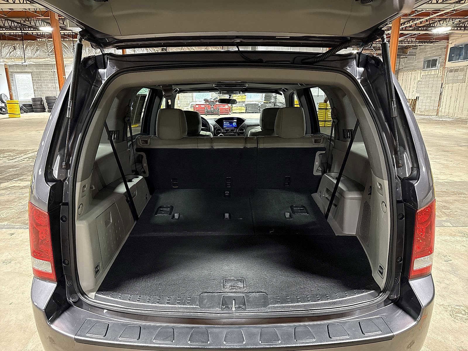 Thumbnail: 2015 Honda Pilot - 10