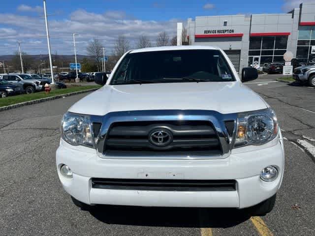 Thumbnail: 2010 Toyota Tacoma - 2