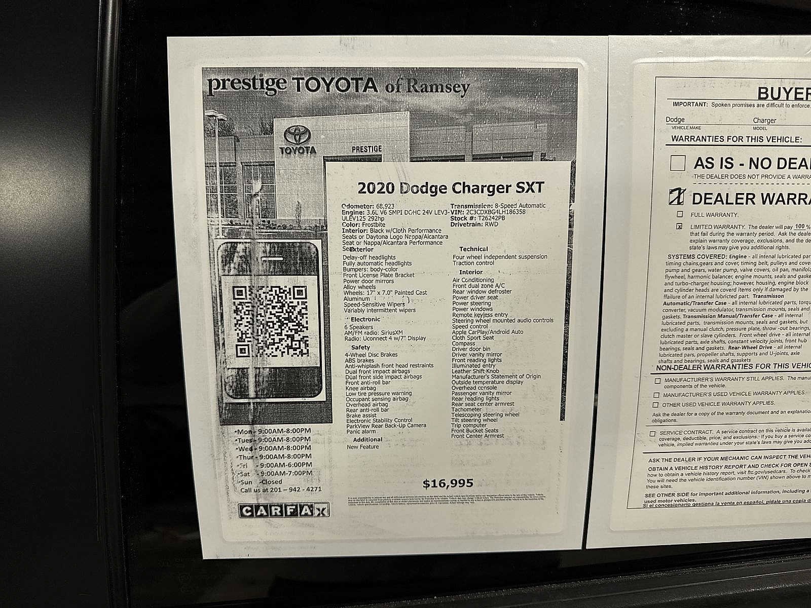 Thumbnail: 2020 Dodge Charger - 12