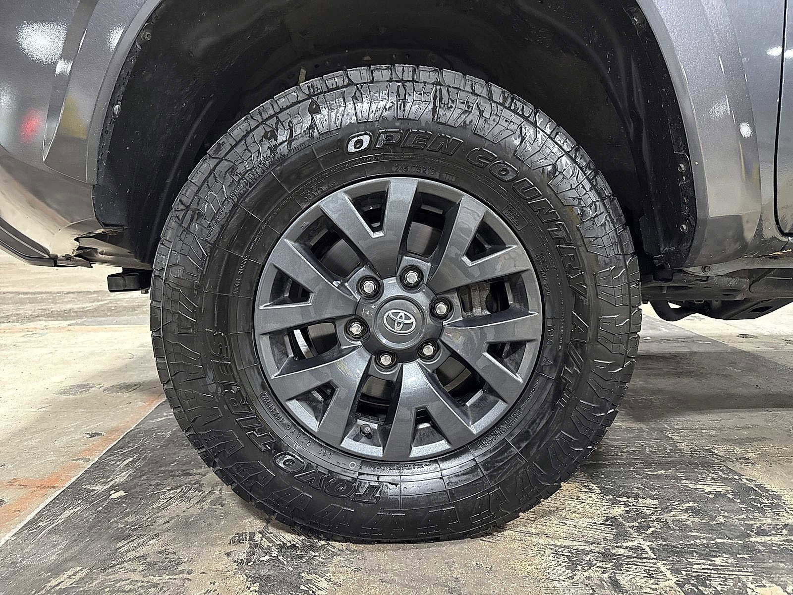 Thumbnail: 2023 Toyota Tacoma - 10