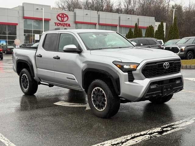 Thumbnail: 2024 Toyota Tacoma - 3
