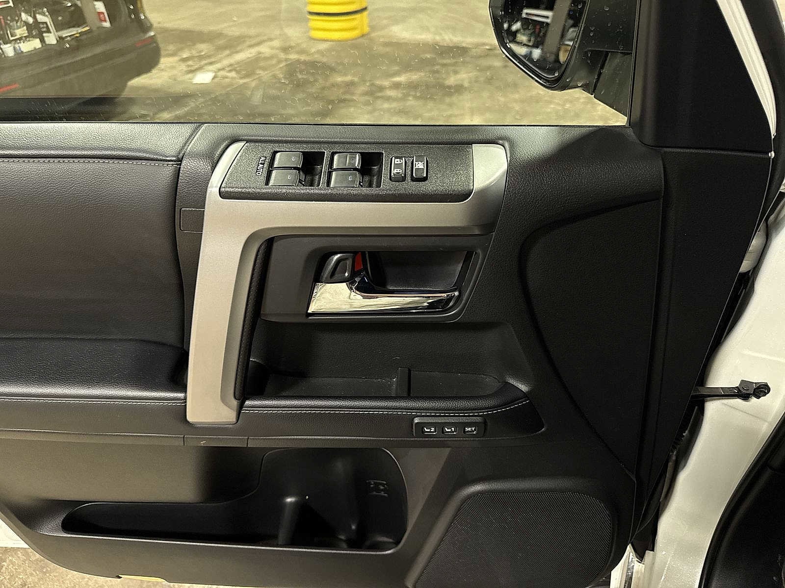 Thumbnail: 2023 Toyota 4Runner - 48