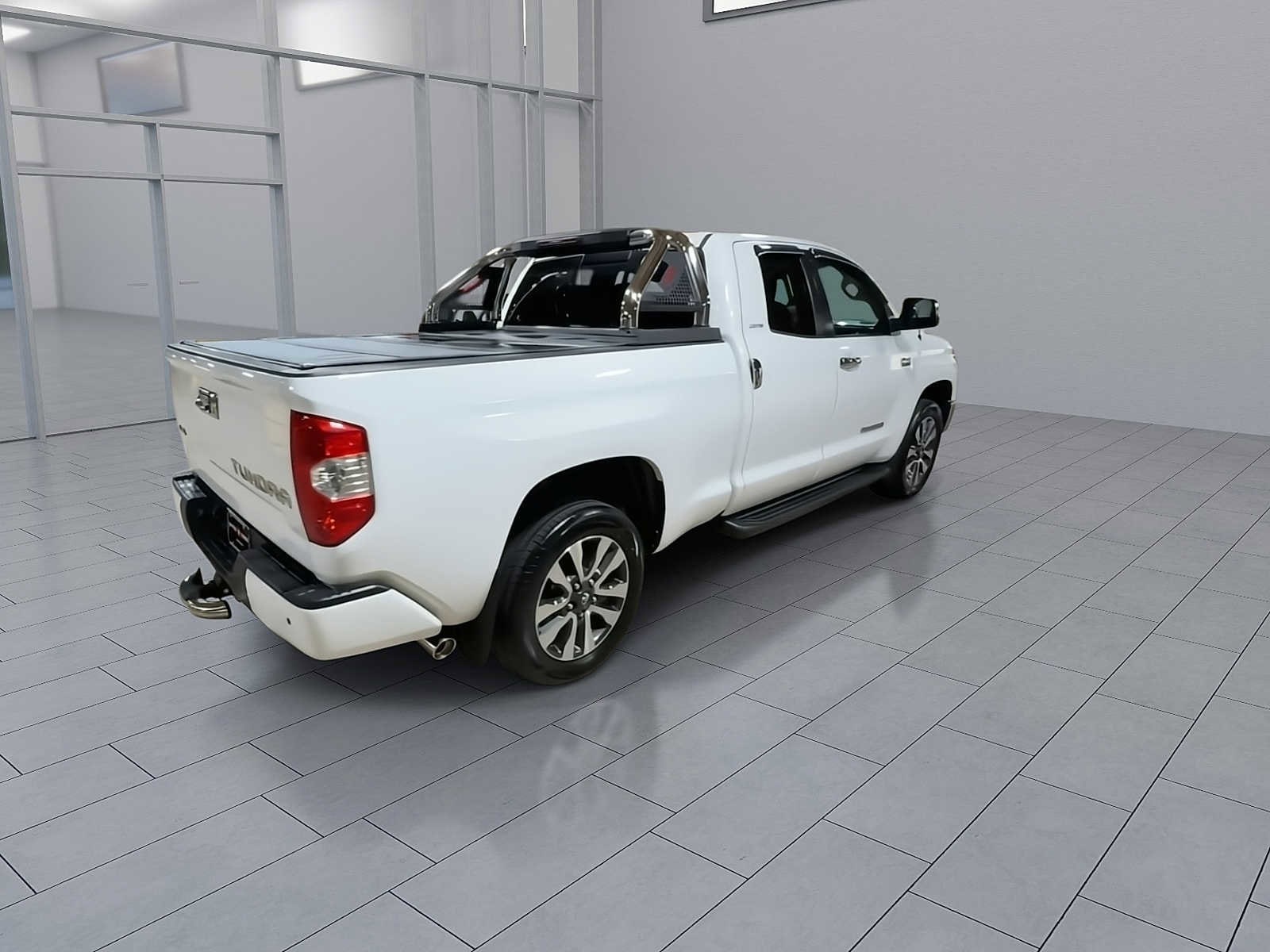 Thumbnail: 2019 Toyota Tundra - 8