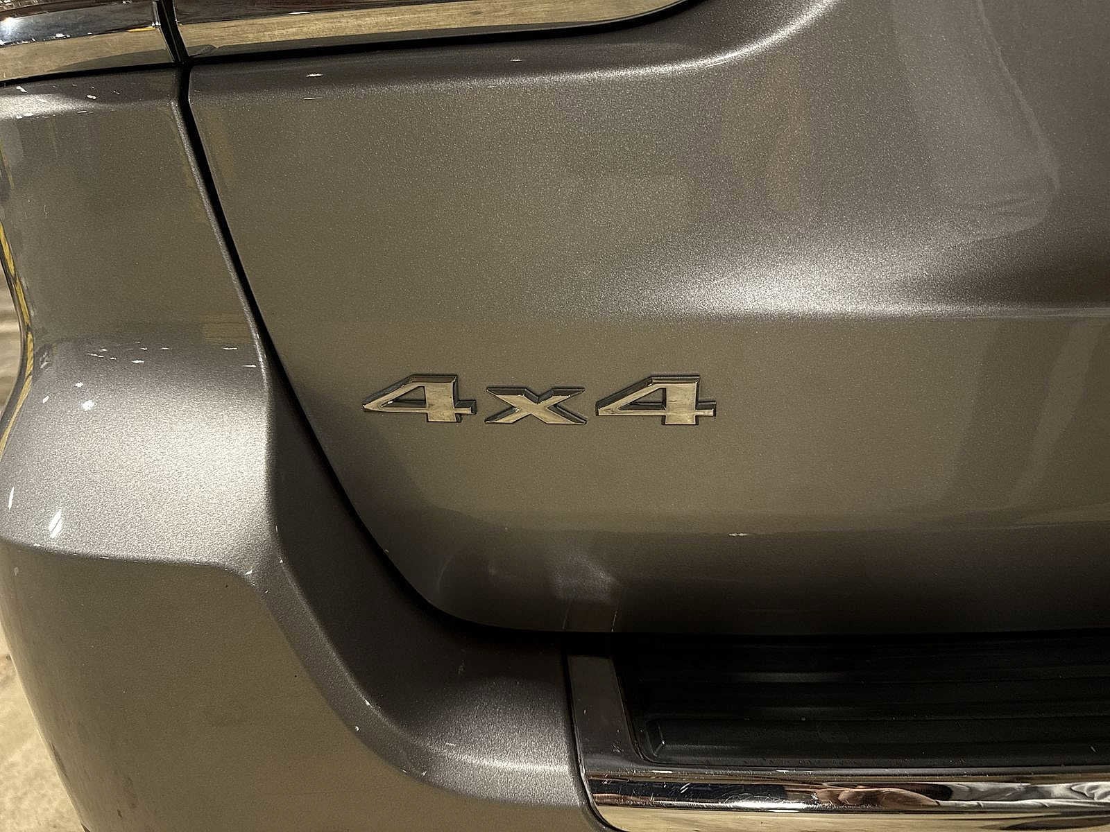 Thumbnail: 2017 Jeep Grand Cherokee - 30