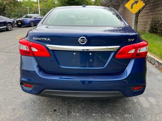 Thumbnail: 2017 Nissan Sentra - 5